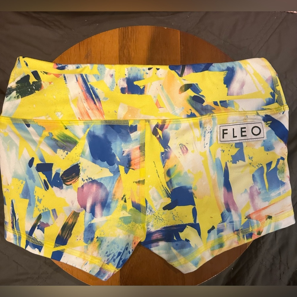 Fleo Bam shorts, double lined, size small. Worn once. OG Athletic